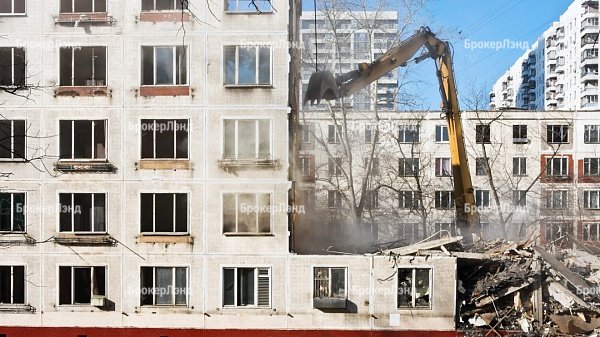 Власти не планируют использовать земли и жилье девелоперов для программы реновации